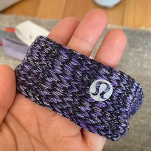 Lululemon Fly Away Tamer Headband